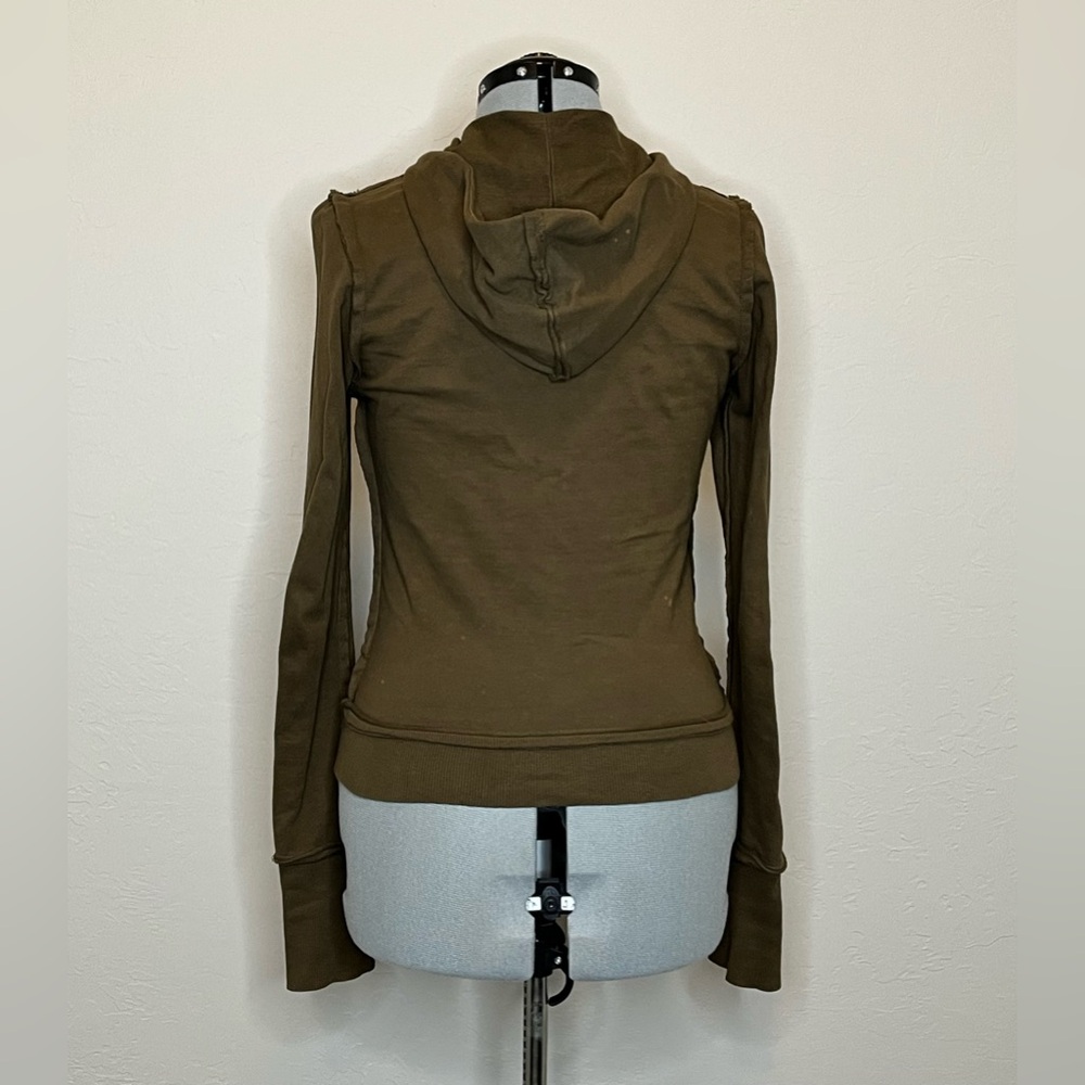 Woman’s Olive Green, Owl Print Hoody Sweatshirt - Picture 4 of 5